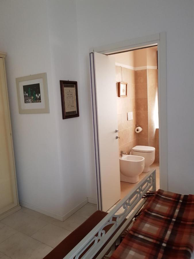 Dueterre Room & Host Fornole المظهر الخارجي الصورة