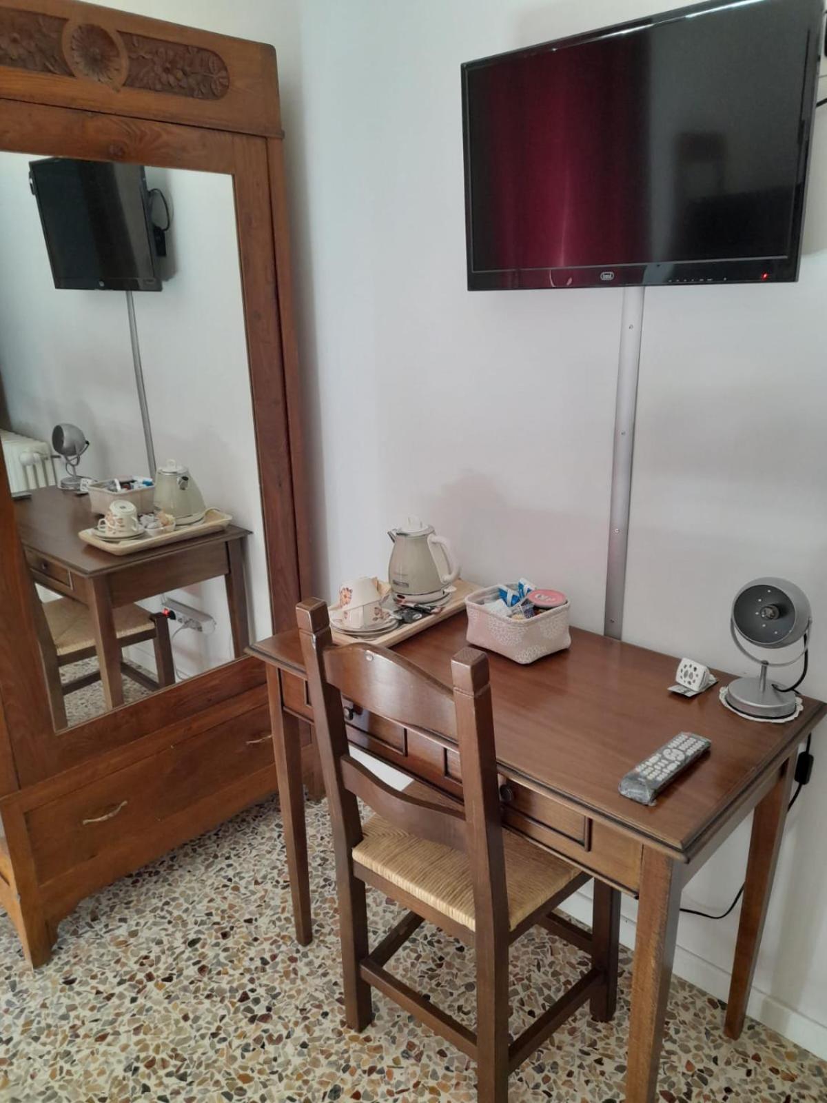 Dueterre Room & Host Fornole المظهر الخارجي الصورة